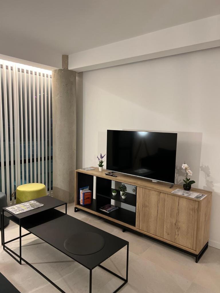 54 Diseno Urbano Apartment อูซัวยา ภายนอก รูปภาพ